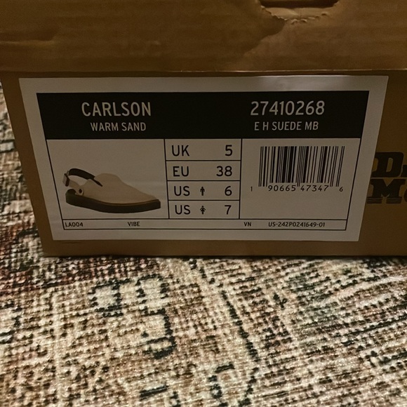 Dr. Marten Carlson Warm Sand - Picture 5 of 5